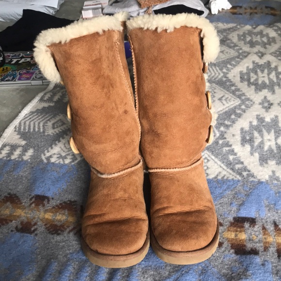 UGG Shoes - Ugg Bailey triplet boot